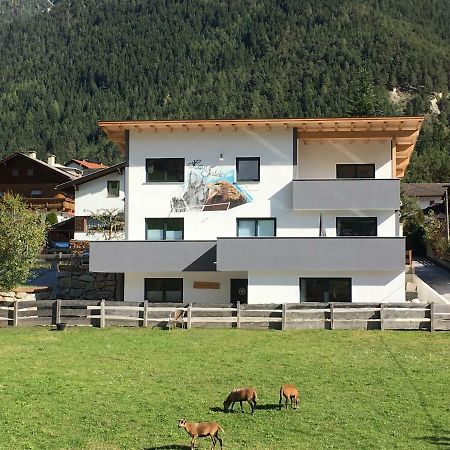 Haus Jedeler Apartment Neustift im Stubaital Luaran gambar