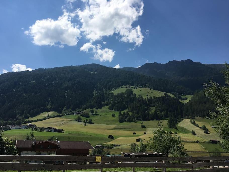 Haus Jedeler Apartment Neustift im Stubaital Luaran gambar